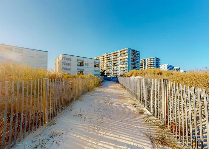 Apartment Anchors Aweigh