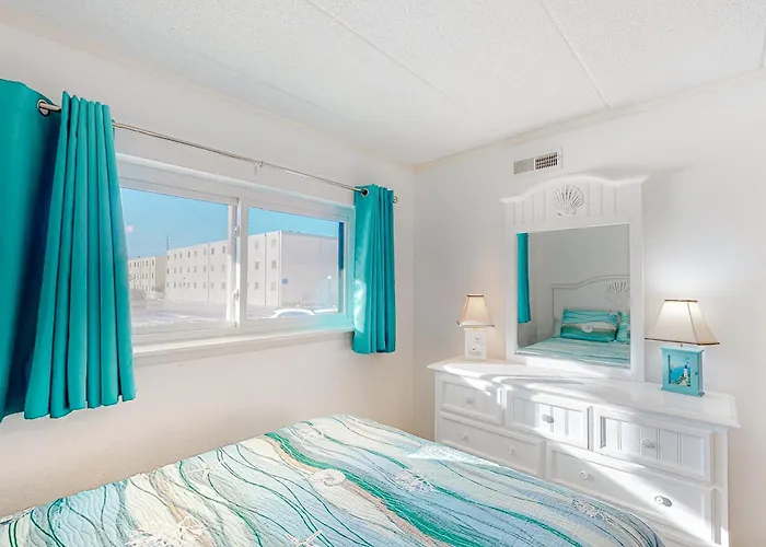 Apartment Anchors Aweigh *