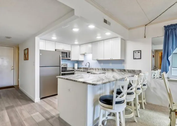 Apartment Anchors Aweigh *